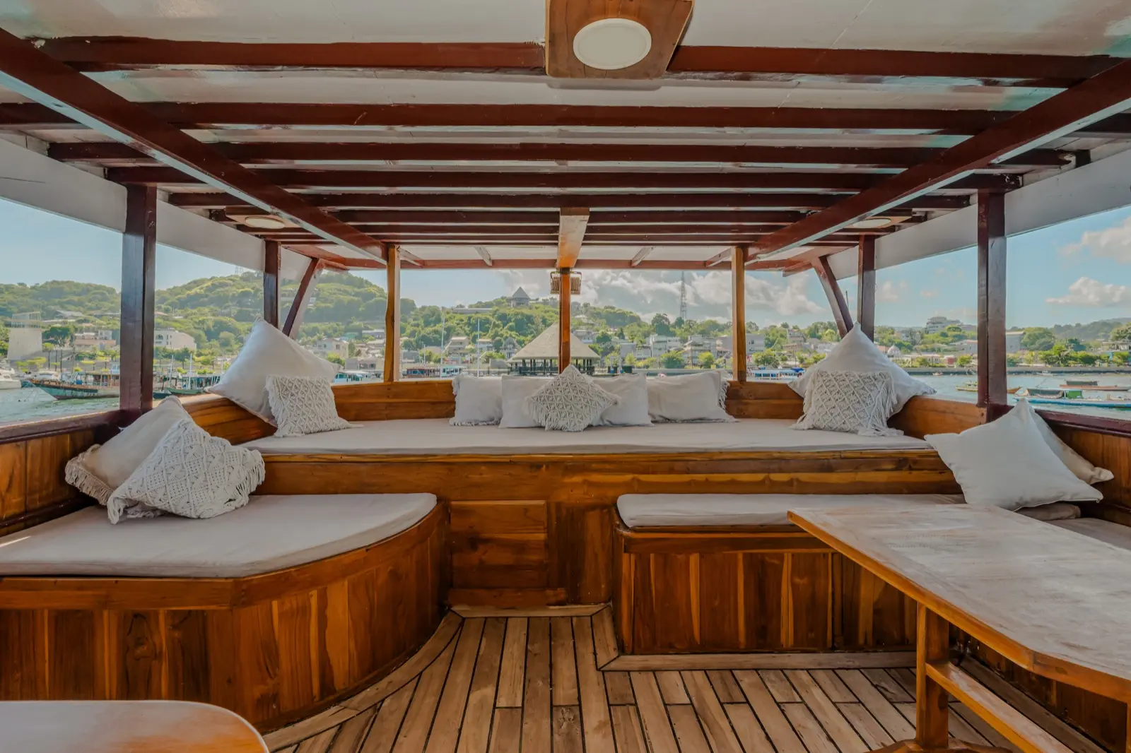 Amore — 餐厅