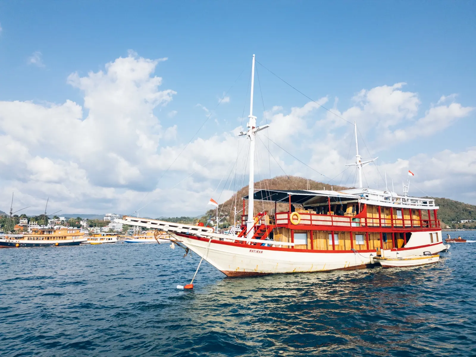 Hatira Hela — 船体外观