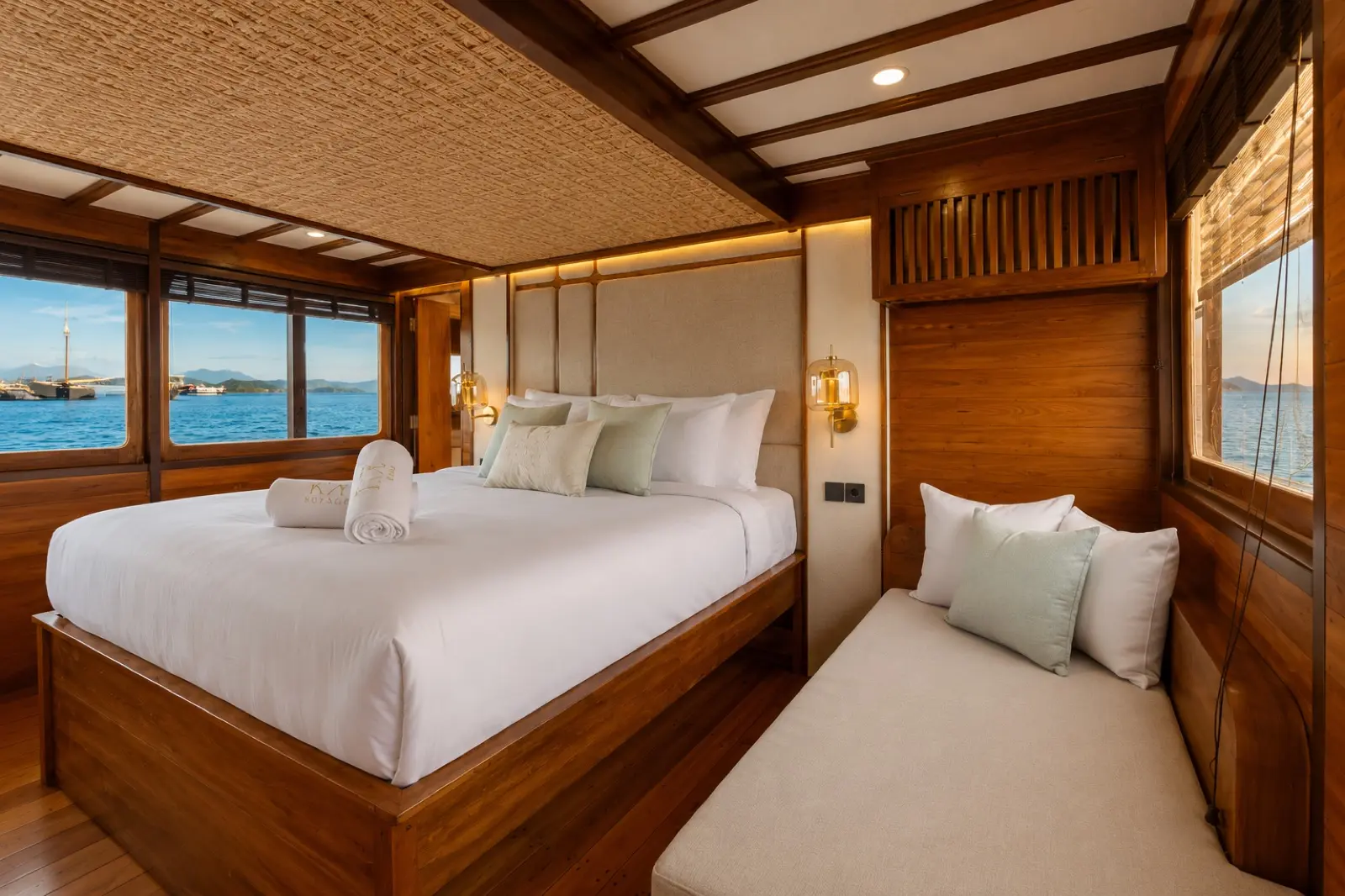 Kai Voyage 上的 Junior Suite Stateroom